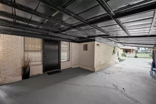 1014 E Franklin St, Hillsboro, TX 76645 - Photo 23