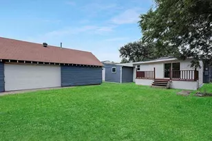 10913 Joaquin Dr, Dallas, TX 75228 - Photo 19