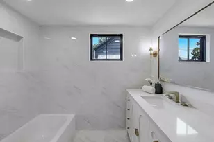 10913 Joaquin Dr, Dallas, TX 75228 - Photo 15