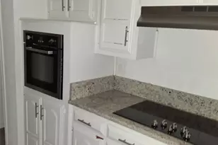 814 Oakbluff Dr, Lancaster, TX 75146 - Photo 5