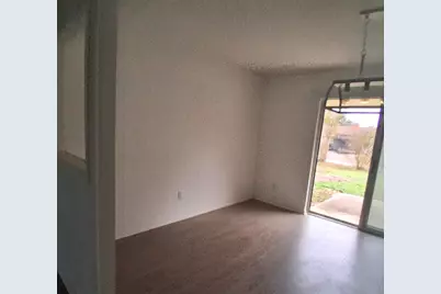 814 Oakbluff Drive, Lancaster, TX 75146 - Photo 3