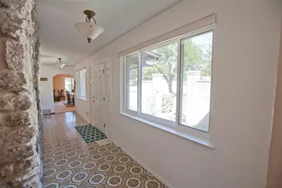 6602 Sabrosa Court E, Fort Worth, TX 76133 - Photo 3