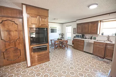 6602 Sabrosa Court E, Fort Worth, TX 76133 - Photo 15