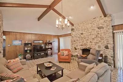 6602 Sabrosa Court E, Fort Worth, TX 76133 - Photo 9