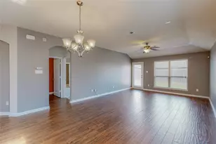 2609 Castle Creek Dr, Little Elm, TX 75068 - Photo 3