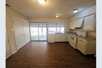 4708 Woodfield Drive, Arlington, TX 76016 - Photo 9