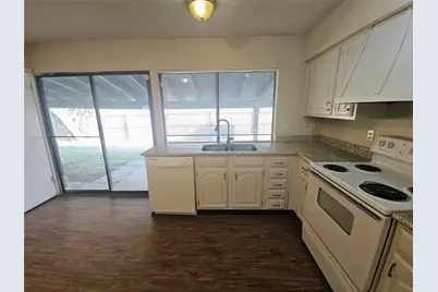 4708 Woodfield Drive, Arlington, TX 76016 - Photo 11