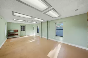 1129 W Hills Terrace, Saginaw, TX 76179 - Photo 27