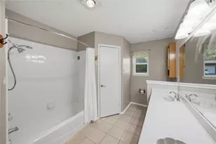 1129 W Hills Terrace, Saginaw, TX 76179 - Photo 11