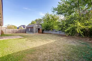 706 Hill Ln, Cleburne, TX 76033 - Photo 37
