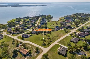 602 Stowe Ln, Lakewood Village, TX 75068 - Photo 1