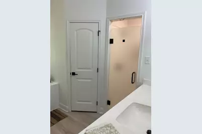 901 N 60th Street, Waco, TX 76710 - Photo 17