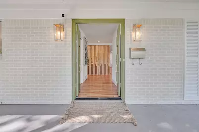 4408 Hildring Drive E, Fort Worth, TX 76109 - Photo 5