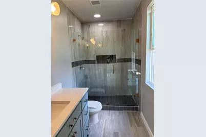 328 E Norway Street, Walnut Springs, TX 76690 - Photo 19