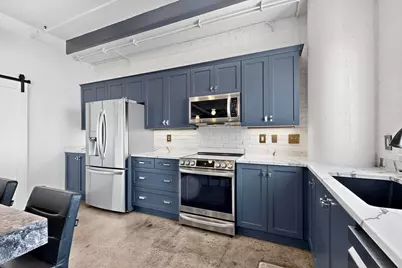 1001 Belleview Street #505, Dallas, TX 75215 - Photo 5