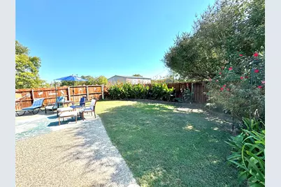 505 W 3rd Street, Dodd City, TX 75438 - Photo 17