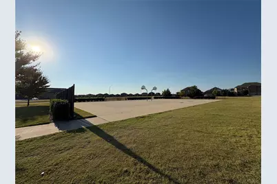 8812 Landergin Mesa Drive, Fort Worth, TX 76131 - Photo 17