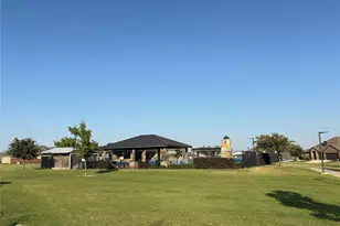 8812 Landergin Mesa Dr, Fort Worth, TX 76131 - Photo 17