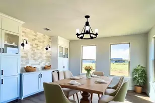 1029 Freedom Ct, Weatherford, TX 76088 - Photo 3