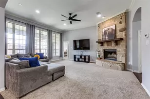 7811 Glen Hollow Ln, Sachse, TX 75048 - Photo 9