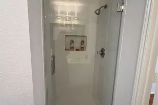 7420 Wild Brick Dr, Dallas, TX 75249 - Photo 7