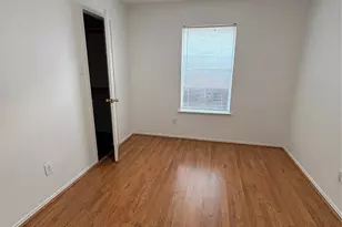 7420 Wild Brick Dr, Dallas, TX 75249 - Photo 9