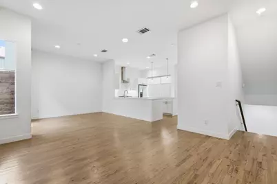 2111 Bennett #20, Dallas, TX 75206 - Photo 9