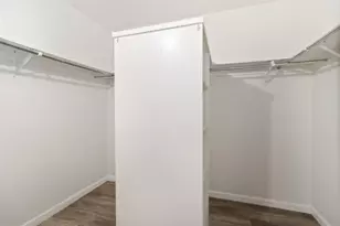 10590 High Hollows Dr, Dallas, TX 75230 - Photo 9