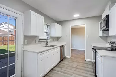 1801 Spanish Trail, Plano, TX 75023 - Photo 13