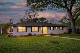 8815 Bretshire Dr, Dallas, TX 75228 - Photo 3