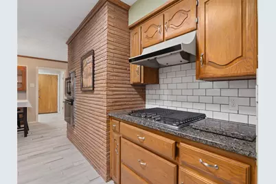 8815 Bretshire Drive, Dallas, TX 75228 - Photo 11