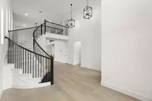 8137 Twin Crk Trl, Rowlett, TX 75089 - Photo 5