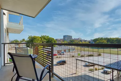1111 S Akard Street #303, Dallas, TX 75215 - Photo 7