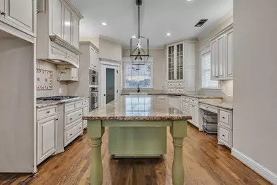 13101 Willow Tree Court, Fort Worth, TX 76052 - Photo 11