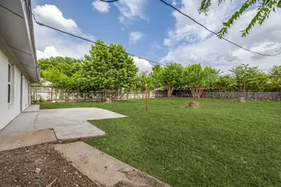 910 Darlene Lane, Arlington, TX 76010 - Photo 21