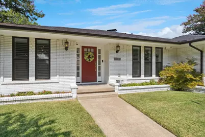 10023 Edgecove Drive, Dallas, TX 75238 - Photo 25