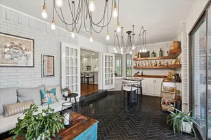 10023 Edgecove Dr, Dallas, TX 75238 - Photo 19