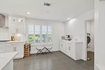 10023 Edgecove Drive, Dallas, TX 75238 - Photo 3