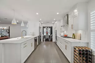 10023 Edgecove Dr, Dallas, TX 75238 - Photo 5