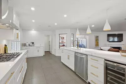 10023 Edgecove Drive, Dallas, TX 75238 - Photo 1