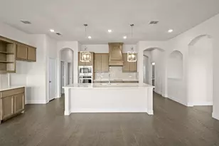 105 Grey Wolf Ct, Godley, TX 76044 - Photo 5