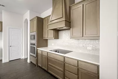 105 Grey Wolf Court, Godley, TX 76044 - Photo 3