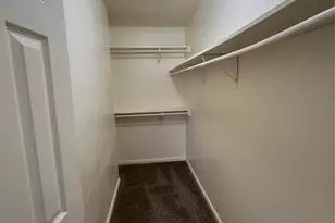 311 Navarro Ln, Grand Prairie, TX 75052 - Photo 13