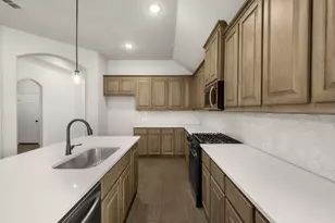 7712 Gatevine Ave, Joshua, TX 76058 - Photo 5