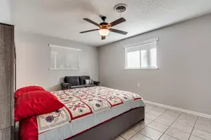 1505 N Matthews St, Bowie, TX 76230 - Photo 13