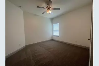 490 Oak Creek Drive, Lavon, TX 75166 - Photo 17