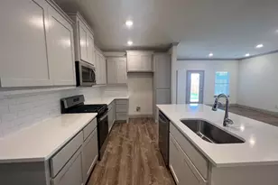 490 Oak Crk Dr, Lavon, TX 75166 - Photo 3