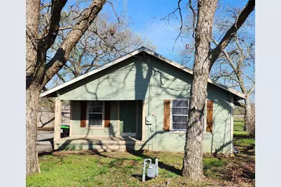 104 W Sycamore Street, Aubrey, TX 76227 - Photo 1