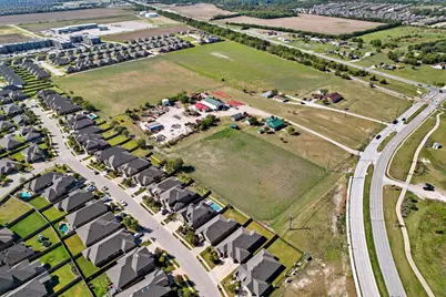 301 E Finley Boulevard, Anna, TX 75409 - Photo 5