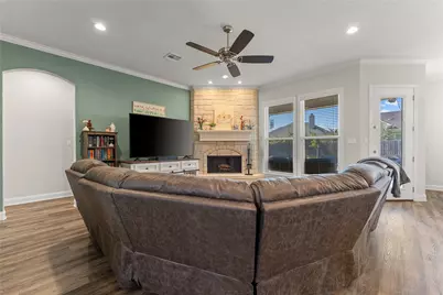 10420 Fallen Leaf Drive, Waco, TX 76712 - Photo 7